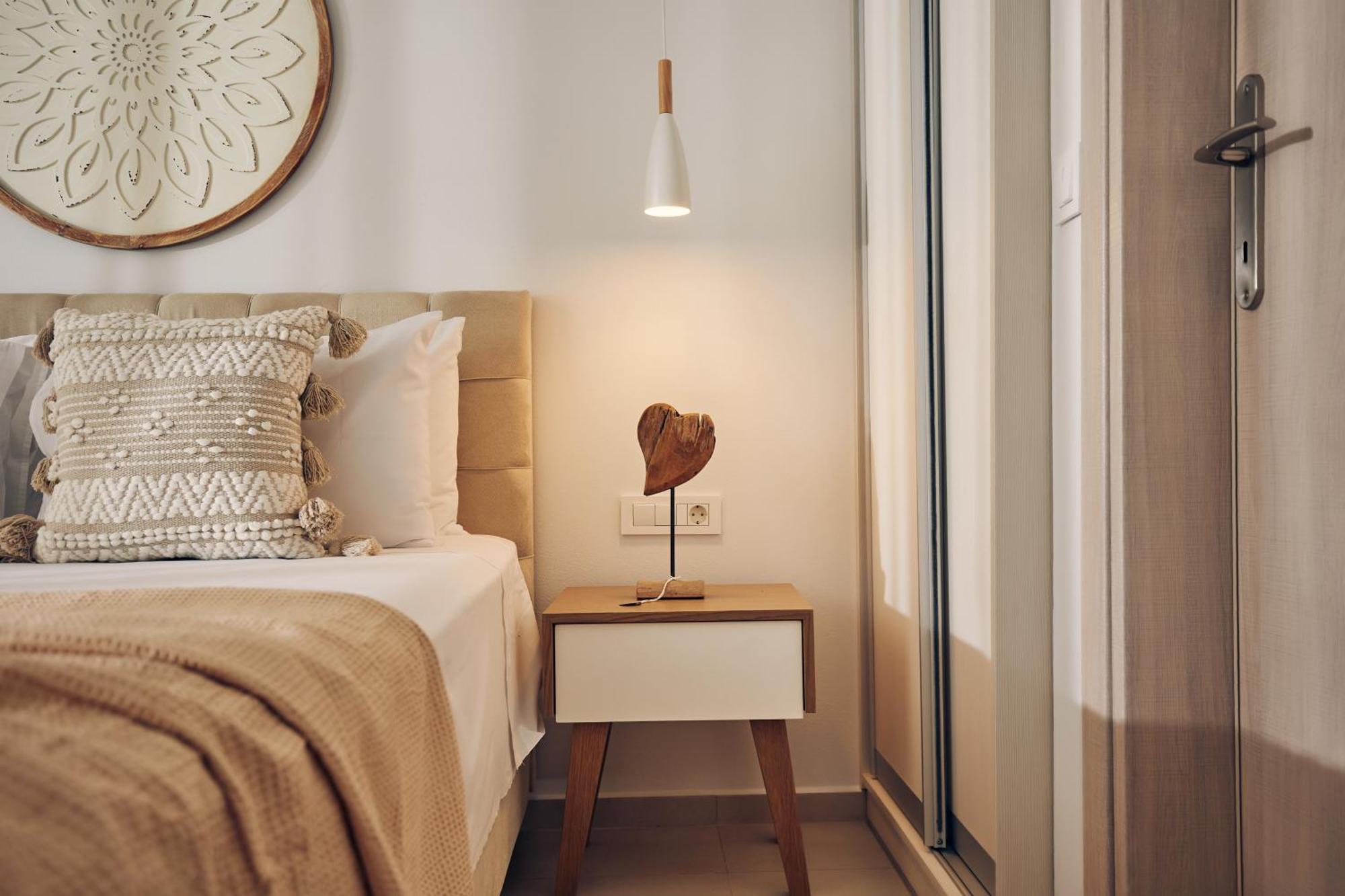 Thelxi'S Suite II - Brand New Seaview Suite! Волиме Экстерьер фото